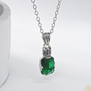 Royal Emerald Necklace